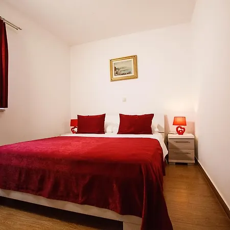 شقة Dusanka بيساك