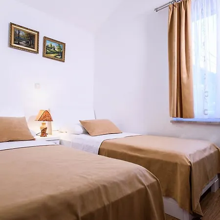 Dusanka * بيساك